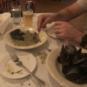 39 Rue de Jean - Best mussels ever - French Near Me - Charleston, South Carolina