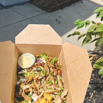 Billy's Inn - Denver - Roasted Chicken Salad - Bars Near Me - Denver, Colorado Billy's Inn - Denver - Roasted Chicken Salad - Bars Near Me - Denver, Colorado