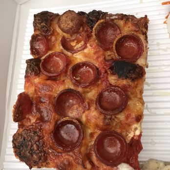 MAMA'S TOO! - The Classic Pepperoni Slice! - Pizza Near Me - New York, New York