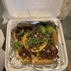 Los Tacos Famous Takeria - Bistec