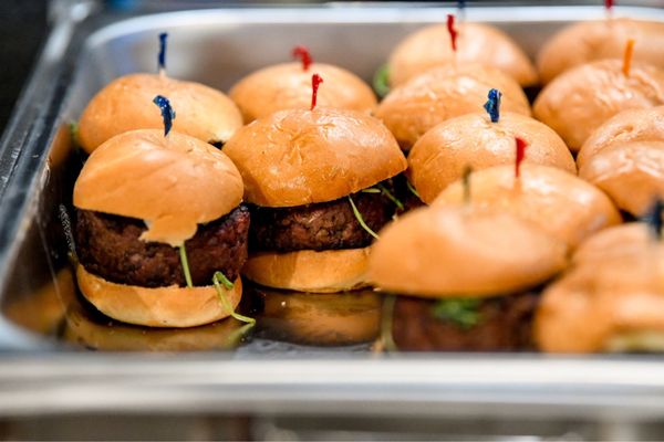 1010 Wine and Events by null