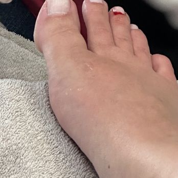 Gloss Nail Bar - Cut me! No apology. - Waxing Near Me - Lake Wylie, South Carolina