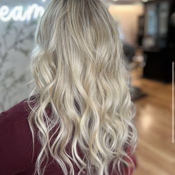 Salon Stella - Blonde - Hair Salons Near Me - Exeter, Rhode Island