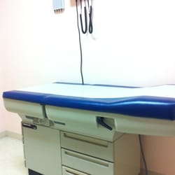 Lincoln Pediatric Center - Exam room