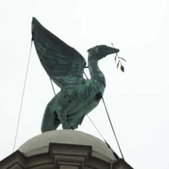 Royal Liver Building - Liver Bird - Landmarks & Historical Buildings Near Me - Liverpool, XMS