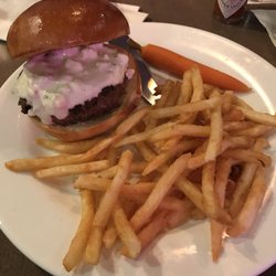 BJ’s M Street Tavern & Oyster Bar - Bacon bleu cheeseburger