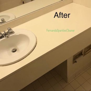 FernandaSparklesCleaner - Bathroom after - Home Cleaning Near Me