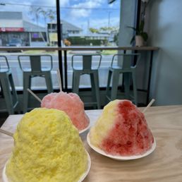 Banana cream. Pineapple and cherry. Bubblegum Banana cream. Pineapple and cherry. Bubblegum
