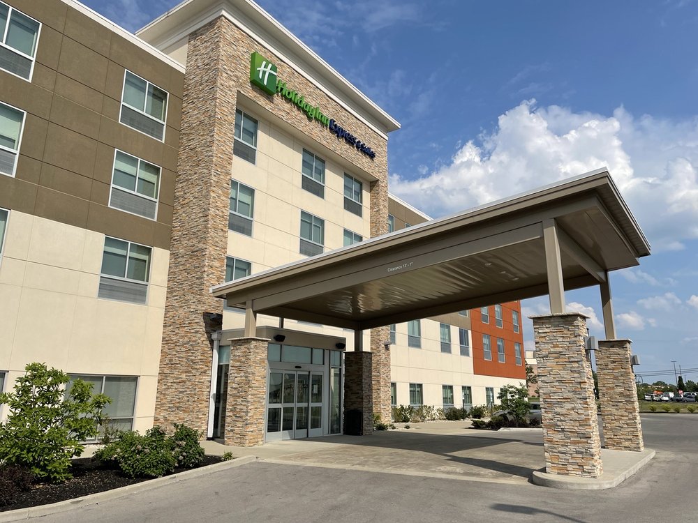 Holiday Inn Express & Suites Lexington W - Versailles