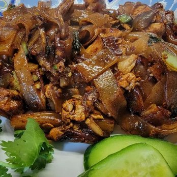 Satay BBQ - Char Kueh Tiao (Flat Rice Noodle Stir Fry) - Malaysian Near Me - Plano, Texas Satay BBQ - Char Kueh Tiao (Flat Rice Noodle Stir Fry) - Malaysian Near Me - Plano, Texas