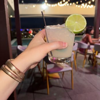 Ka La Rooftop Lounge - Bars Near Me - Orlando, Florida Ka La Rooftop Lounge - Bars Near Me - Orlando, Florida