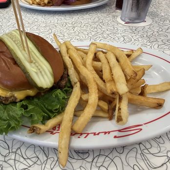 Sunliner Diner - The Classic Burger - Diners Near Me - Pigeon Forge, Tennessee Sunliner Diner - The Classic Burger - Diners Near Me - Pigeon Forge, Tennessee