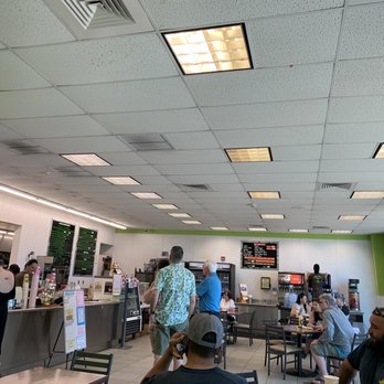 Pine Tree Cafe - Breakfast & Brunch Near Me - Kailua-Kona, Hawaii