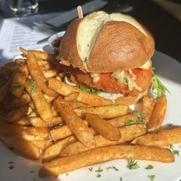 Spicy Chicken Sandwich Spicy Chicken Sandwich