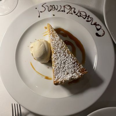 Le Crocodile by Rob Feenie by null