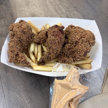 Angie's - Chicken tenders - Salad Near Me - Irving, Texas