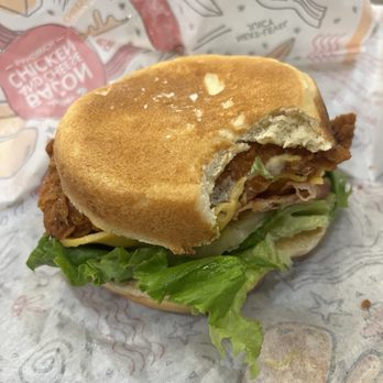 Jollibee - Aloha Chicken Sandwich - Fast Food Near Me - Panorama City, California Jollibee - Aloha Chicken Sandwich - Fast Food Near Me - Panorama City, California