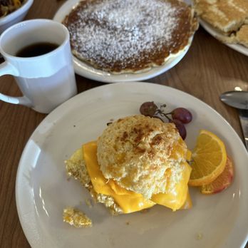Lemon Tree Café - Sausage and biscuit sandwich and side pancake - Cafes Near Me - Omaha, Nebraska Lemon Tree Café - Sausage and biscuit sandwich and side pancake - Cafes Near Me - Omaha, Nebraska