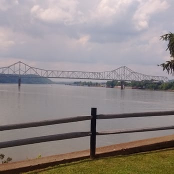 Remos Hotdogs - View of the Ohio River from the park 1 block down. - Hot Dogs Near Me - Gallipolis, Ohio