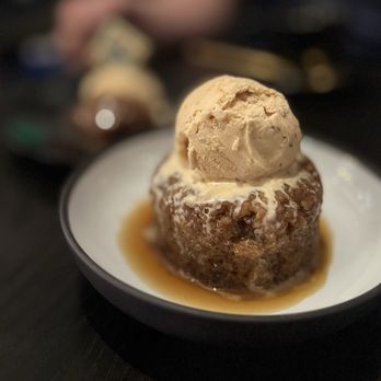 Gordon Ramsay Hell's Kitchen - sticky toffee pudding (speculoos ice cream) - Steakhouses Near Me - Stateline, Nevada Gordon Ramsay Hell's Kitchen - sticky toffee pudding (speculoos ice cream) - Steakhouses Near Me - Stateline, Nevada