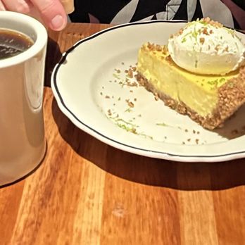 Houston's Restaurant - The key lime pie (with pecan crust) was to die for! - New American Near Me - Scottsdale, Arizona
