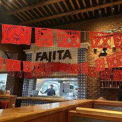 On The Border Mexican Grill & Cantina - Cinco decor