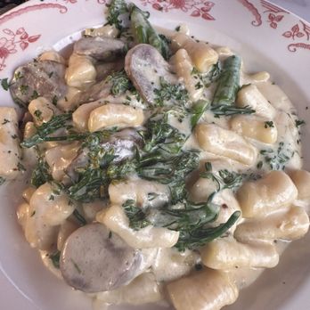 Carbonara - Italian Near Me - Arlington, Virginia