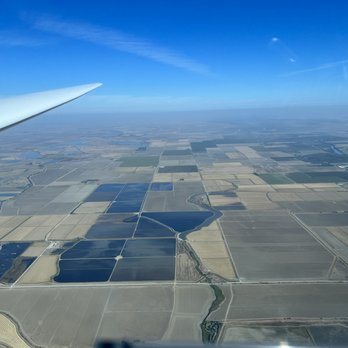 Williams Soaring Center - The view from a little bit lower - Flight Instruction Near Me - Williams, California Williams Soaring Center - The view from a little bit lower - Flight Instruction Near Me - Williams, California