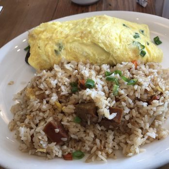 Moke’s Bread And Breakfast - Mokapu: Portuguese Sausage, Mushroom, Green Onion, and Cheddar Cheese - Breakfast & Brunch Near Me - Honolulu, Hawaii Moke’s Bread And Breakfast - Mokapu: Portuguese Sausage, Mushroom, Green Onion, and Cheddar Cheese - Breakfast & Brunch Near Me - Honolulu, Hawaii