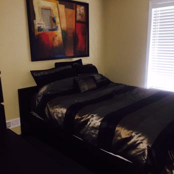 KP Ultra Lounge - a bed in a bedroom - Lounges Near Me - Beaverton, Oregon KP Ultra Lounge - a bed in a bedroom - Lounges Near Me - Beaverton, Oregon