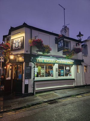 The Basketmakers Arms by null