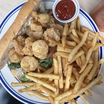 Eunice - Shrimp po boy and fries - Cajun/Creole Near Me - Houston, Texas Eunice - Shrimp po boy and fries - Cajun/Creole Near Me - Houston, Texas
