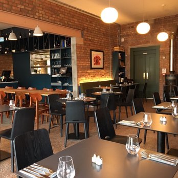 Olivers Restaurant - British Near Me - Belfast, BFS