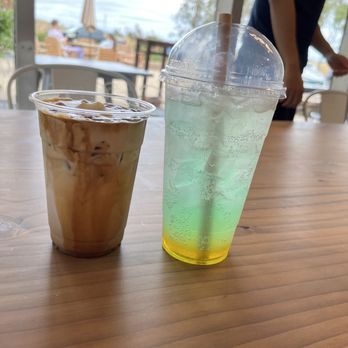 Cloud9 Coffee - Iced butterscotch latte and kumquatade - Coffee & Tea Near Me - Palo Alto, California