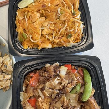 Hey Bangkok! - Thai Near Me - Denver, Colorado