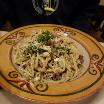 La Grotta On Main - Carbonara very garlicky and 0 cheese 0 egg - Italian Near Me - Unionville, Ontario