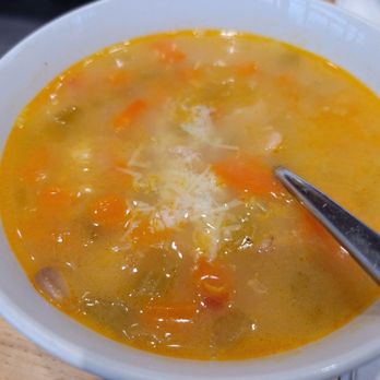 Pizza lyfe - Home made white bean soup - Pizza Near Me - Westport, Connecticut