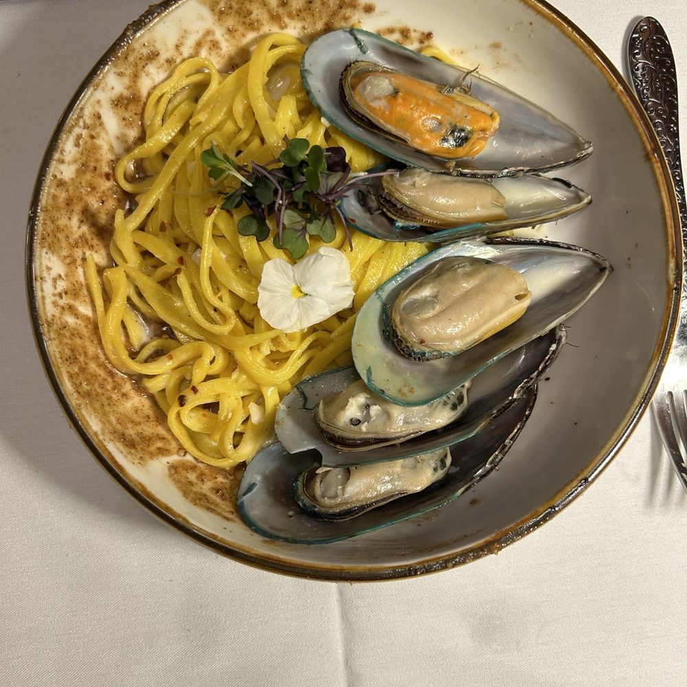 Smoked - Mussel pasta - Seafood Near Me - Columbia, South Carolina Smoked - Mussel pasta - Seafood Near Me - Columbia, South Carolina