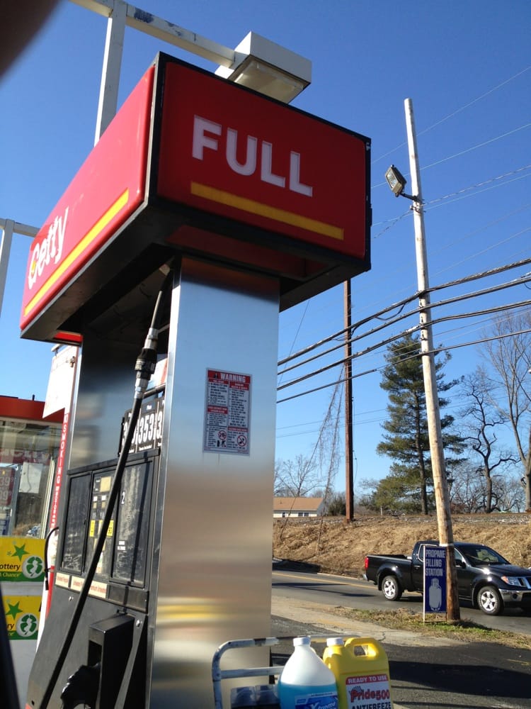 GETTY Updated June 2024 Bordentown Ave & Ernston Rd, Sayreville