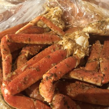 Crackin Crawfish - Cajun/Creole Near Me - Charlotte, North Carolina