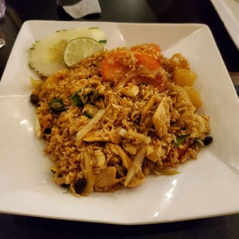 Somkit - Hawaiian Fried Rice - Thai Near Me - Dixon, Illinois