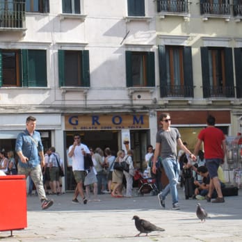 Grom - Ice Cream & Frozen Yogurt Near Me - Venezia, VE Grom - Ice Cream & Frozen Yogurt Near Me - Venezia, VE
