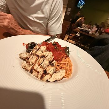 California Pizza Kitchen - Chicken Spaghetti - Pizza Near Me - Brea, California California Pizza Kitchen - Chicken Spaghetti - Pizza Near Me - Brea, California