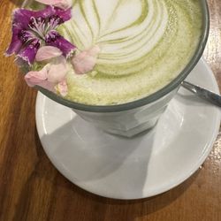 Pomegranate - Green tea latte with edible flowers