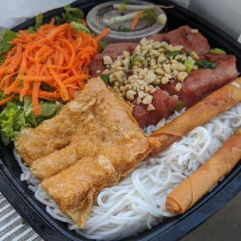 Summer Rolls - #18 bun - Vietnamese Near Me - Rosemead, California Summer Rolls - #18 bun - Vietnamese Near Me - Rosemead, California