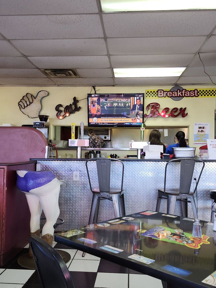 Dick's Cafe