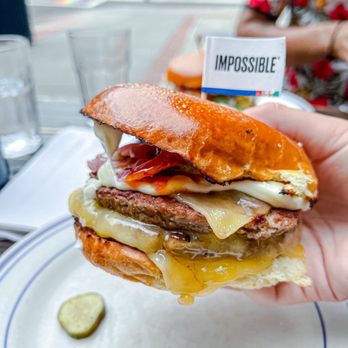 Duke's Grocery - Impossible Duke's Burger - Pubs Near Me - Washington, DC, District of Columbia