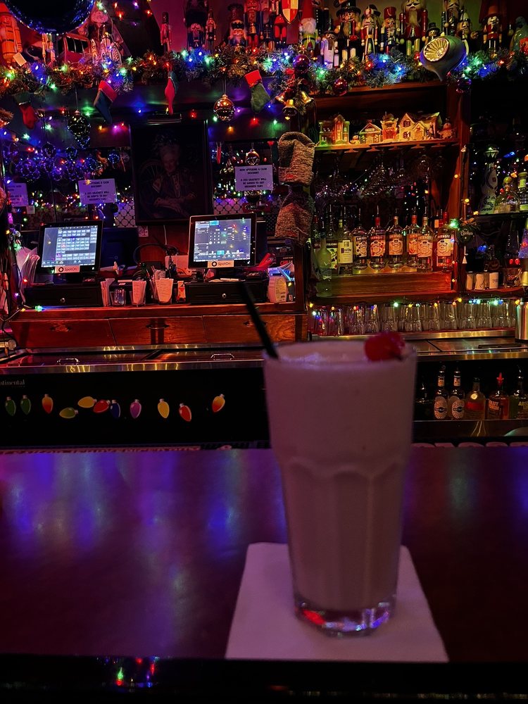 CLEO’S BROWN BEAM TAVERN Updated October 2024 71 Photos & 74