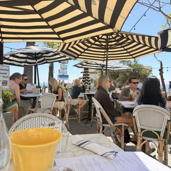 Blue Moon Over Avila - Patio dining - French Near Me - Avila Beach, California
