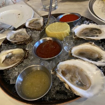 La Vie - 1/2 Half Dozen Oysters - Cocktail Bars Near Me - Washington, DC, District of Columbia